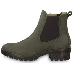 Tamaris Damskie Botki 1-1-26420-31-722 Olive (Rozmiar 38). Zielone botki damskie marki Tamaris, z zamszu, bez obcasa, bez zapięcia. W wyprzedaży za 282,00 zł.