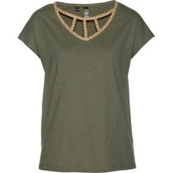 Shirt z dekoltem w serek bonprix oliwkowo-złoty. Zielone koszulki damskie bonprix, bez wzorów, z dekoltem w serek. Za 64,99 zł.