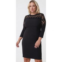 Czarna Sukienka Grazia. Czarne sukienki damskie Born2be, w ażurowe wzory, eleganckie, z okrągłym kołnierzem, długie, midi, proste. Za 89,99 zł.