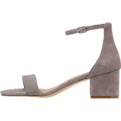 Steve Madden IRENEE Sandały grey. Szare sandały damskie Steve Madden, z materiału. Za 379,00 zł.