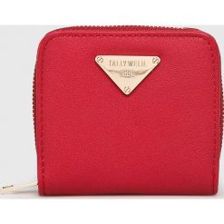 Tally Weijl - Portfel. Czerwone portfele damskie marki TALLY WEIJL, bez wzorów, z materiału. Za 39,90 zł.