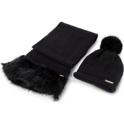 Zestaw Szalik i Czapka TRUSSARDI JEANS - Kit Hat/Scarf Knitted Ecofur 59Y00000 K299. Czarne czapki damskie marki Trussardi Jeans, z jeansu. W wyprzedaży za 319,00 zł.