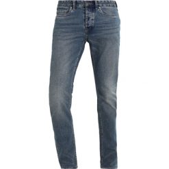 Topman GRATTIS Jeansy Slim Fit blue. Niebieskie jeansy męskie marki Topman. W wyprzedaży za 183,20 zł.