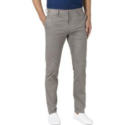 Tommy Hilfiger Denton Spodnie Szary. Szare spodnie męskie TOMMY HILFIGER, bez wzorów, z elastanu. Za 514,95 zł.