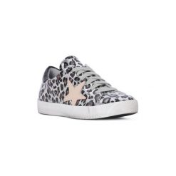 Buty At Go GO GALAXY CIPRIA GLITTER. Różowe trampki męskie At Go, bez wzorów, bez zapięcia. Za 276,72 zł.