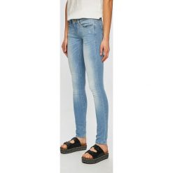 Only - Jeansy Coral. Niebieskie jeansy damskie ONLY, m, bez wzorów, z elastanu, z obniżonym stanem. W wyprzedaży za 119,90 zł.