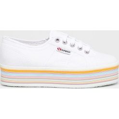 Superga - Tenisówki. Białe trampki i tenisówki damskie Superga, bez wzorów, z gumy, na sznurówki. W wyprzedaży za 159,90 zł.