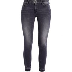 Boyfriendy damskie: Tiffosi PUSHUP Jeans Skinny Fit dark faded wash
