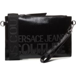 Torebka VERSACE JEANS COUTURE - E1VVBBMX 71412 899. Czarne listonoszki damskie Versace Jeans Couture, bez wzorów, z jeansu, bez dodatków. W wyprzedaży za 359,00 zł.