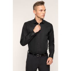 Koszula Karl Lagerfeld 605103 592699. Czarne koszule męskie KARL LAGERFELD, m, bez wzorów, z bawełny, biznesowe, bez kołnierzyka, bez rękawów. W wyprzedaży za 249,00 zł.