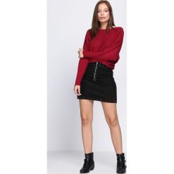 Bordowy Sweter Distant Drums. Czerwone bez kategorii Born2be, xl, z dzianiny, z okrągłym kołnierzem. Za 69,99 zł.