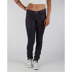 Diesel Livier Dżinsy Fioletowy. Fioletowe jeansy damskie Diesel. Za 705,95 zł.