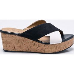 Chodaki damskie: Tamaris – Klapki