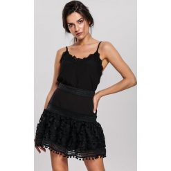 Czarny Top Thresh. Bluzki damskie other. Za 49,99 zł.