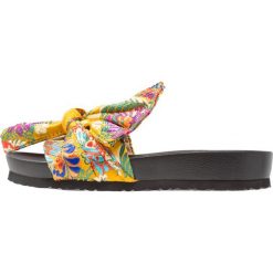 Chodaki damskie: Public Desire RIO Klapki mustard