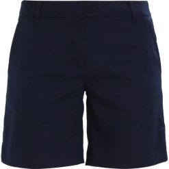 Lacoste Sport Szorty marine. Niebieskie szorty damskie Lacoste Sport, z materiału, marine. Za 389,00 zł.