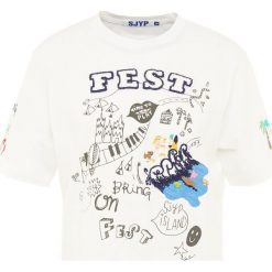Steve J & Yoni P / SJYP Tshirt z nadrukiem white. Białe t-shirty damskie marki Steve J & Yoni P / SJYP, l, z nadrukiem, z bawełny. W wyprzedaży za 427,60 zł.