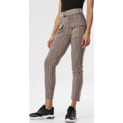 Szaro-Pomarańczowe Spodnie Mareia. Szare jeansy damskie Born2be, xl. W wyprzedaży za 34,99 zł.