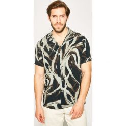 Koszula Emporio Armani 211823 0P467 09881. Zielone koszule męskie Emporio Armani, s, bez wzorów, z wiskozy, casualowe, bez kołnierzyka, bez rękawów. W wyprzedaży za 299,00 zł.