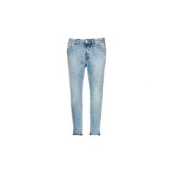 Jeansy slim fit Fornarina MARIA. Niebieskie jeansy damskie Fornarina, bez wzorów, z jeansu. W wyprzedaży za 370,30 zł.