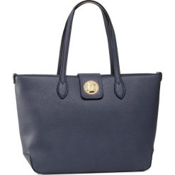 Torebka U.S. POLO ASSN. - Garner Shopping Bag BEUGB2863WVP/212 Navy. Niebieskie torebki klasyczne damskie U.S. Polo Assn., bez wzorów, ze skóry ekologicznej, klasyczne, bez dodatków. W wyprzedaży za 259,00 zł.