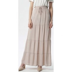 Beżowa Spódnica Amalthea. Brązowe spódniczki damskie Born2be, s, bez wzorów, maxi. Za 69,99 zł.