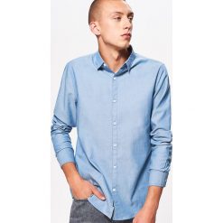 Gładka koszula slim fit - Niebieski. Niebieskie koszule męskie marki Cropp, s, bez wzorów, bez kołnierzyka, bez rękawów. Za 59,99 zł.