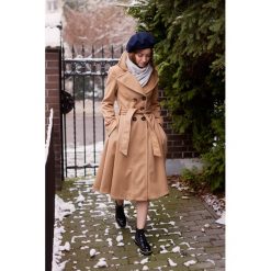 Płaszcz Achillea z kaszmirem – camel 44/46 beż. Brązowe płaszcze damskie na zimę, s, bez wzorów, z wiskozy, eleganckie. Za 1797,00 zł.