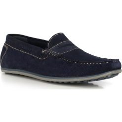 Buty męskie. Czerwone mokasyny męskie Wittchen, na wiosnę, ze skóry, eleganckie. W wyprzedaży za 199,90 zł.