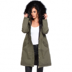 Parka "Lisa" w kolorze oliwkowo-czarnym. Brązowe parki damskie marki Cosy Winter, s. W wyprzedaży za 318,95 zł.