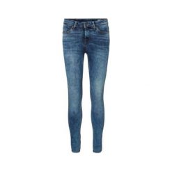 Vero Moda Spodnie siedmioletniej NW orurowanie SS Jeans´ 32 rednio Blue Denim (rozmiar 25). Niebieskie jeansy damskie Vero Moda, z jeansu. W wyprzedaży za 97,00 zł.