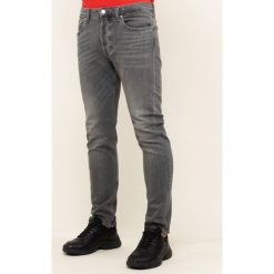Jeansy Slim Fit Calvin Klein Jeans J30J314359. Szare jeansy męskie Calvin Klein Jeans, m, bez wzorów. W wyprzedaży za 359,00 zł.