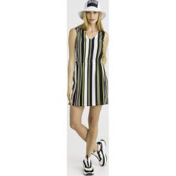 SUKIENKA liu jo. Żółte sukienki damskie Liu Jo Sport, na co dzień, s, z aplikacjami, z włoskim kołnierzykiem, bez rękawów, mini, proste. Za 549,00 zł.