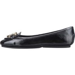 Michael Kors Lilie Baleriny Czarny. Czarne baleriny damskie Michael Kors, bez wzorów, ze skóry, bez obcasa. Za 533,95 zł.