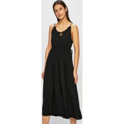 Scotch & Soda - Sukienka. Zielone sukienki damskie Scotch & Soda, na co dzień, s, bez wzorów, z wiskozy, casualowe, z okrągłym kołnierzem, bez rękawów, midi, rozkloszowane. W wyprzedaży za 449,90 zł.