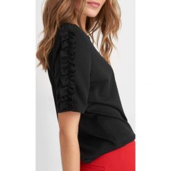 T-shirty damskie: Koszulka z falbanką