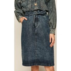 Medicine - Spódnica jeansowa Denim Days. Niebieskie spódniczki damskie MEDICINE, na co dzień, s, bez wzorów, z bawełny, casualowe, midi, proste. Za 119,90 zł.