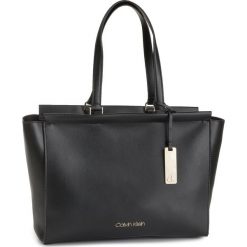 Torebka CALVIN KLEIN - Enfold Shopper K60K605622 BDS. Czarne torby damskie na zakupy Calvin Klein, bez wzorów, ze skóry ekologicznej, klasyczne, bez dodatków. Za 649,00 zł.