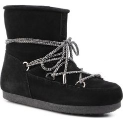 Śniegowce Moon Boot Mb Far Side Low Suede 242015001. Czarne śniegowce damskie Moon Boot, bez zapięcia. W wyprzedaży za 619,00 zł.