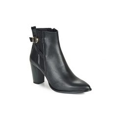 Botki So Size AURELIO. Czarne botki damskie So Size, bez obcasa, bez zapięcia. Za 529,00 zł.