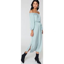 Sukienki hiszpanki: Bardot Sukienka Ithaca – Blue