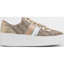 Guess Jeans - Buty. Żółte buty sportowe damskie Guess Jeans, z aplikacjami, z jeansu, sportowe. Za 529,90 zł.
