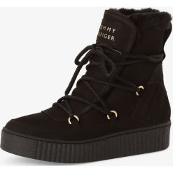 Tommy Hilfiger - Skórzane kozaki damskie, czarny. Czarne kozaki damskie TOMMY HILFIGER, bez obcasa, na sznurówki. Za 749,95 zł.