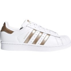 Adidas Originals Superstar Tenisówki Biały. Białe trampki i tenisówki damskie adidas Originals, bez wzorów, ze skóry, bez zapięcia. Za 430,95 zł.