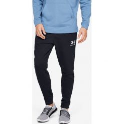 Under Armour Sportstyle Spodnie dresowe Czarny. Czarne spodnie męskie Under Armour, xl, bez wzorów, z bawełny. Za 240,95 zł.