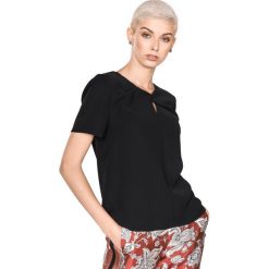Tommy Hilfiger Jacky Top Czarny. Czarne bluzki damskie TOMMY HILFIGER, xs, bez wzorów, z poliesteru, bez kołnierzyka. Za 498,95 zł.