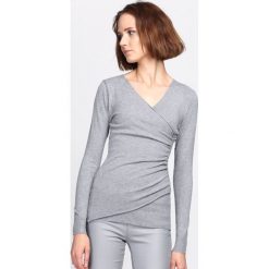 Szary Sweter Deep Feelings. Szare swetry klasyczne damskie Born2be, l, z dzianiny. Za 59,99 zł.
