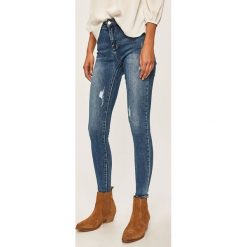 Answear - Jeansy. Niebieskie jeansy damskie ANSWEAR, s, bez wzorów, z elastanu, z podwyższonym stanem. Za 129,90 zł.