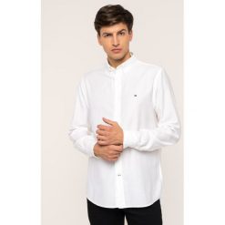 Koszula TOMMY HILFIGER MW0MW12158. Niebieskie koszule męskie TOMMY HILFIGER, xxl, bez wzorów, z bawełny, casualowe, bez kołnierzyka, bez rękawów. W wyprzedaży za 229,00 zł.
