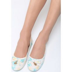 Miętowe Balerinki No One Knows. Zielone baleriny damskie marki Born2be, w kwiaty, na płaskiej podeszwie. Za 59,99 zł.